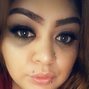 Meet your Posher, Yesica